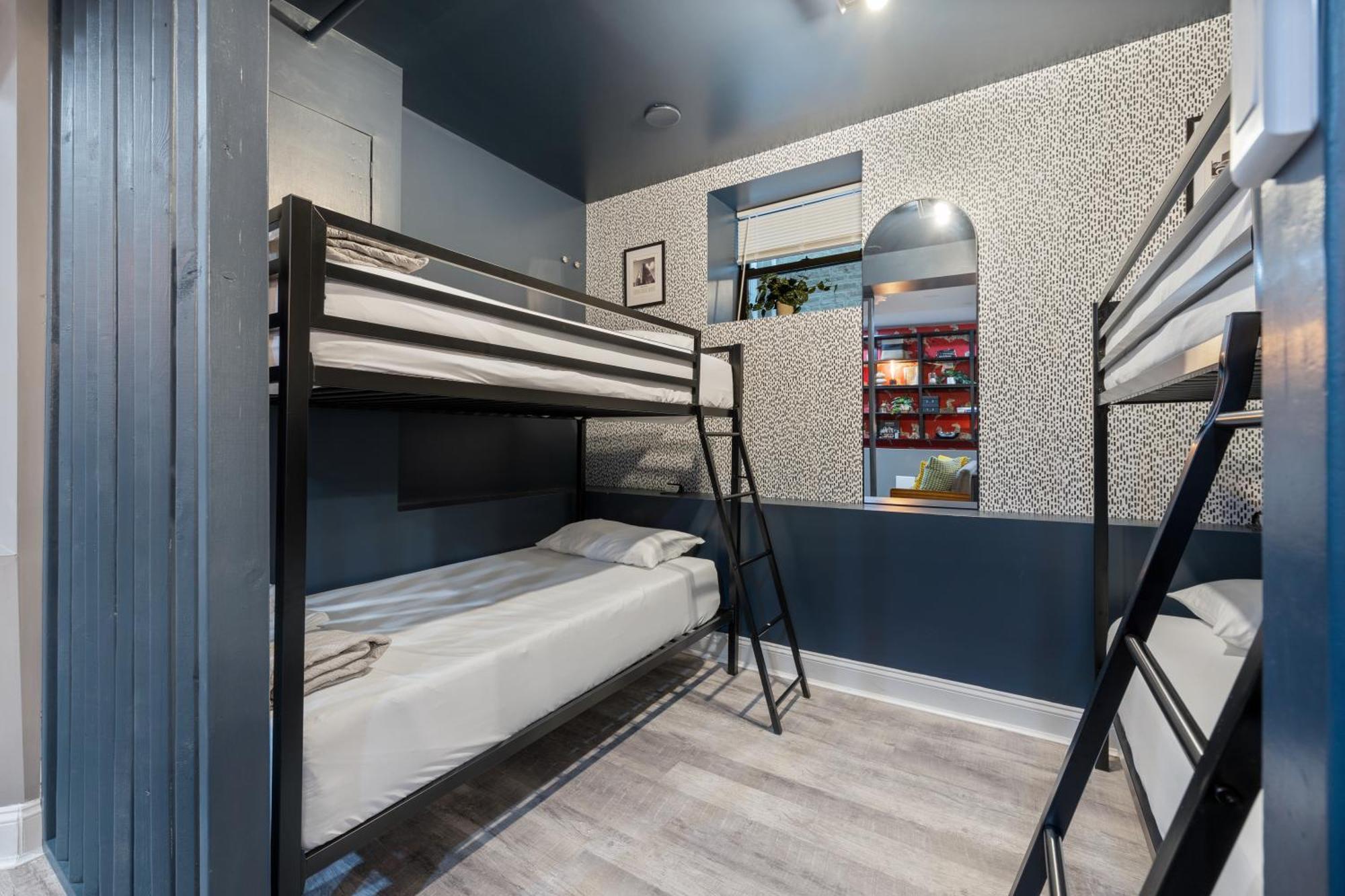 Wrigleyville Suites Chicago Buitenkant foto