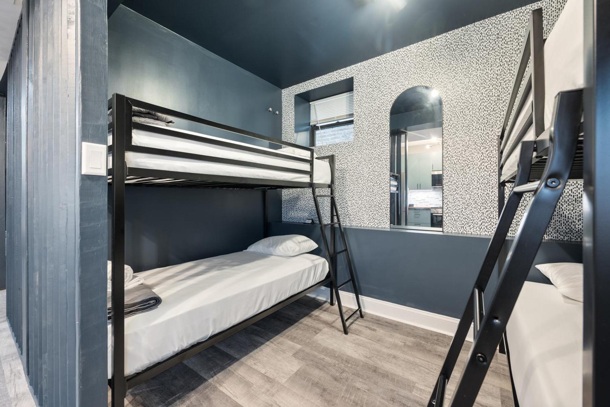 Wrigleyville Suites Chicago Buitenkant foto
