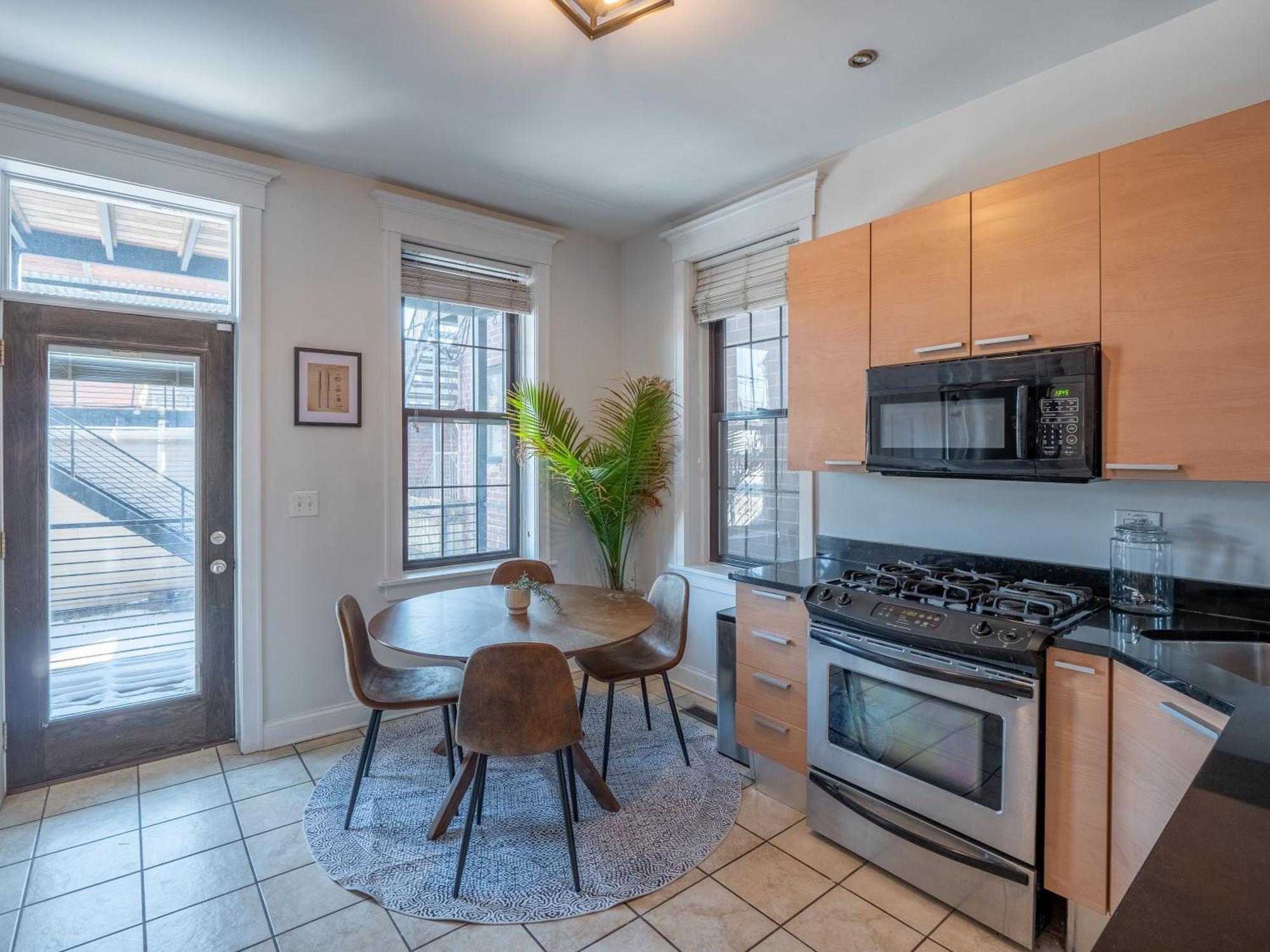 Wrigleyville Suites Chicago Buitenkant foto